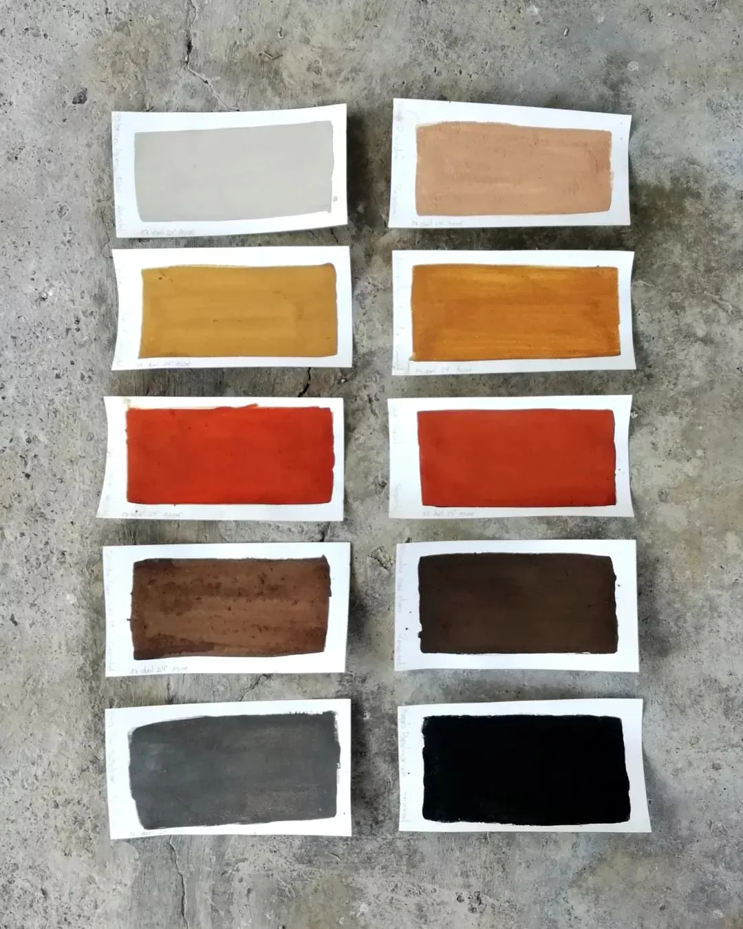 Pruebas de color con pigmentos de tierra